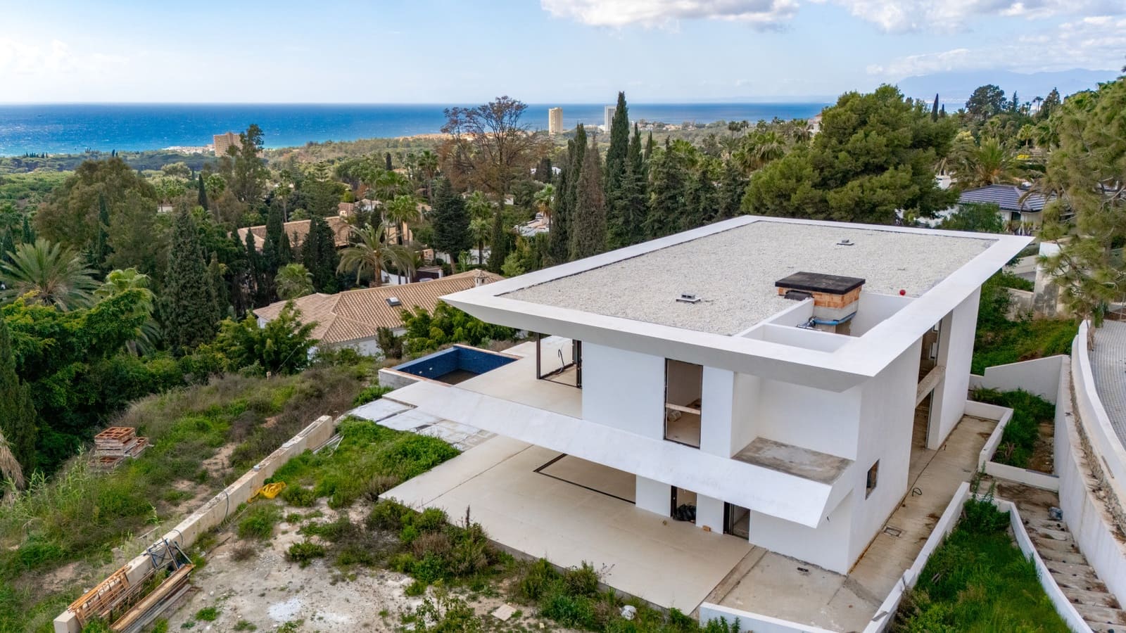 7 bedroom Villa for sale in Marbella with pool garage - € 4,950,000 (Ref: 8925335)