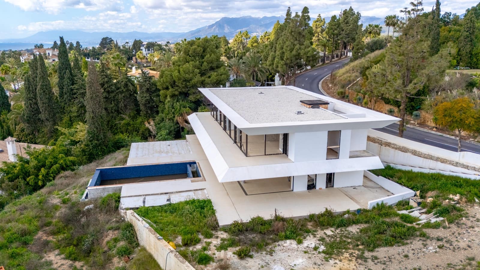 7 bedroom Villa for sale in Marbella with pool garage - € 4,950,000 (Ref: 8925335)