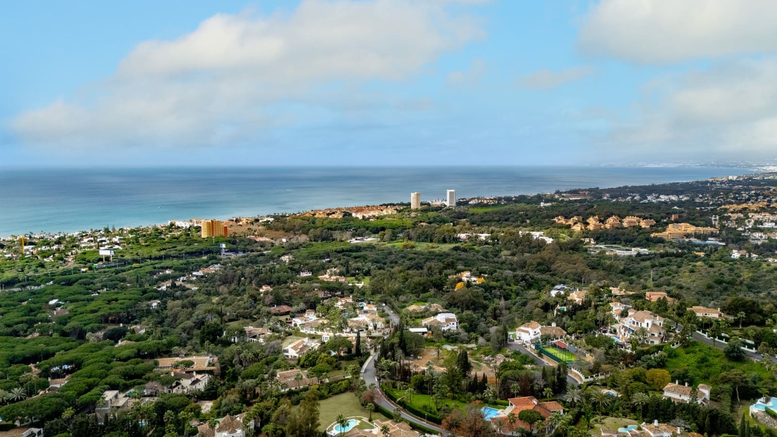 Building Plot for sale in Marbella - € 4,600,000 (Ref: 8927407)