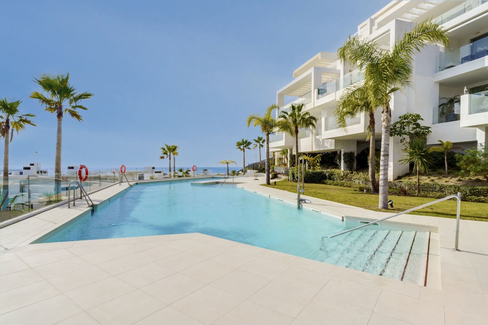 2 quarto Apartamento para venda em Ojen com piscina garagem - 770 000 € (Ref: 8927413)