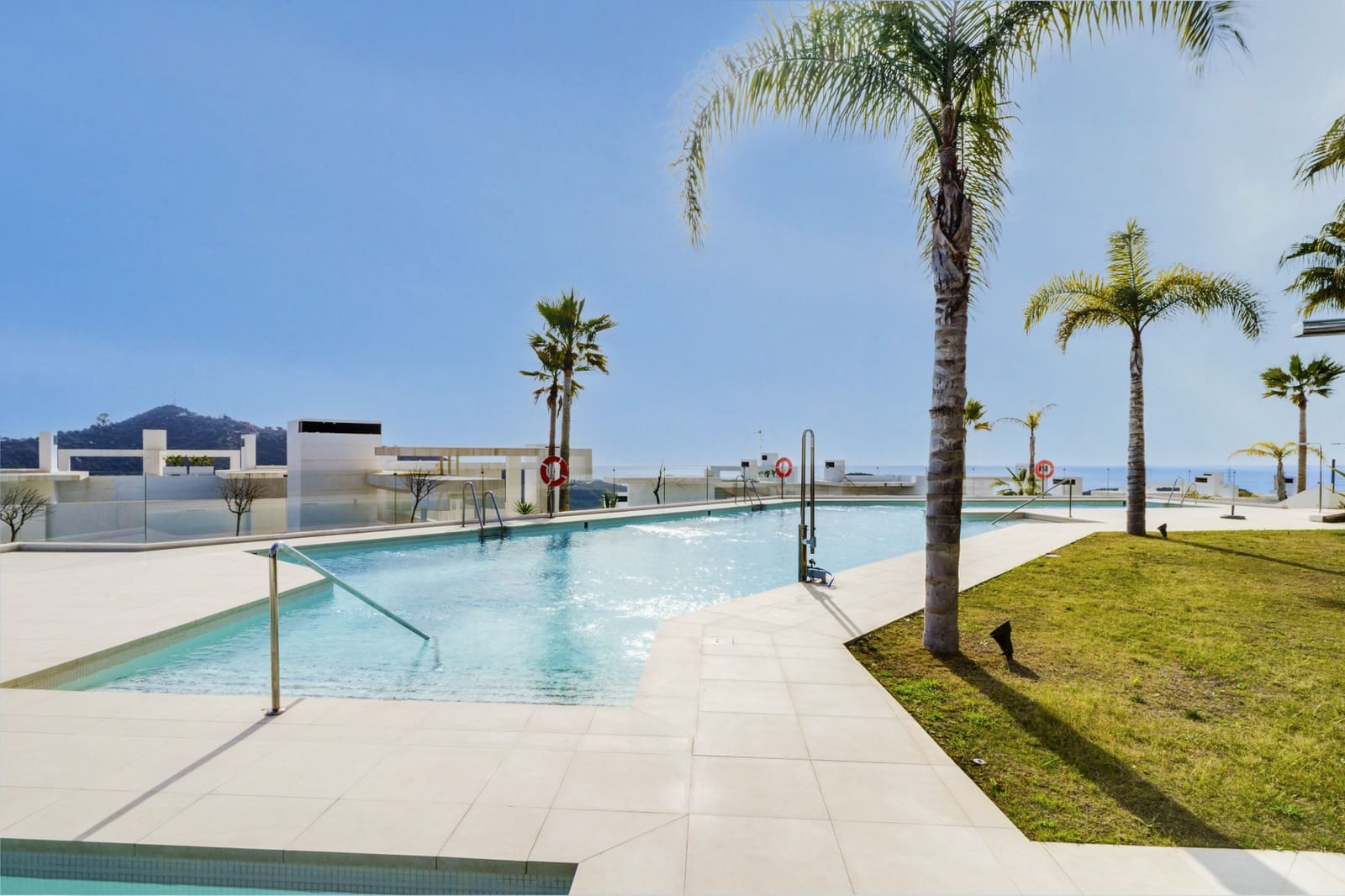 2 quarto Apartamento para venda em Ojen com piscina garagem - 770 000 € (Ref: 8927413)