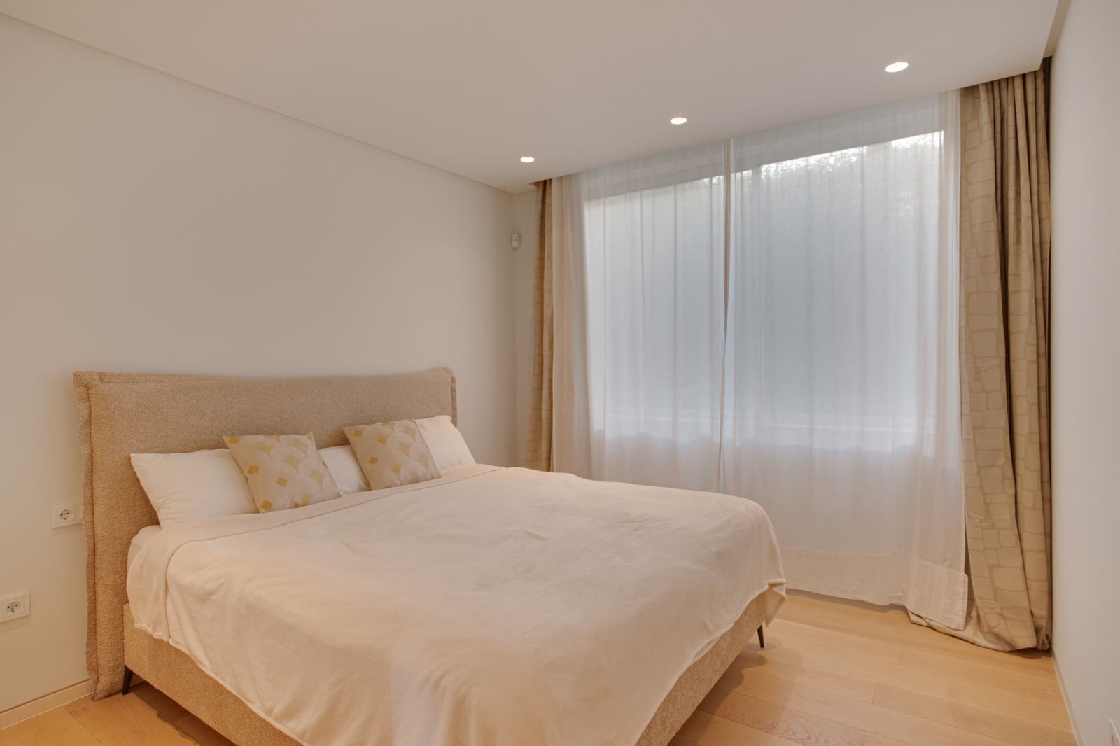 2 quarto Apartamento para venda em Ojen com piscina garagem - 770 000 € (Ref: 8927413)