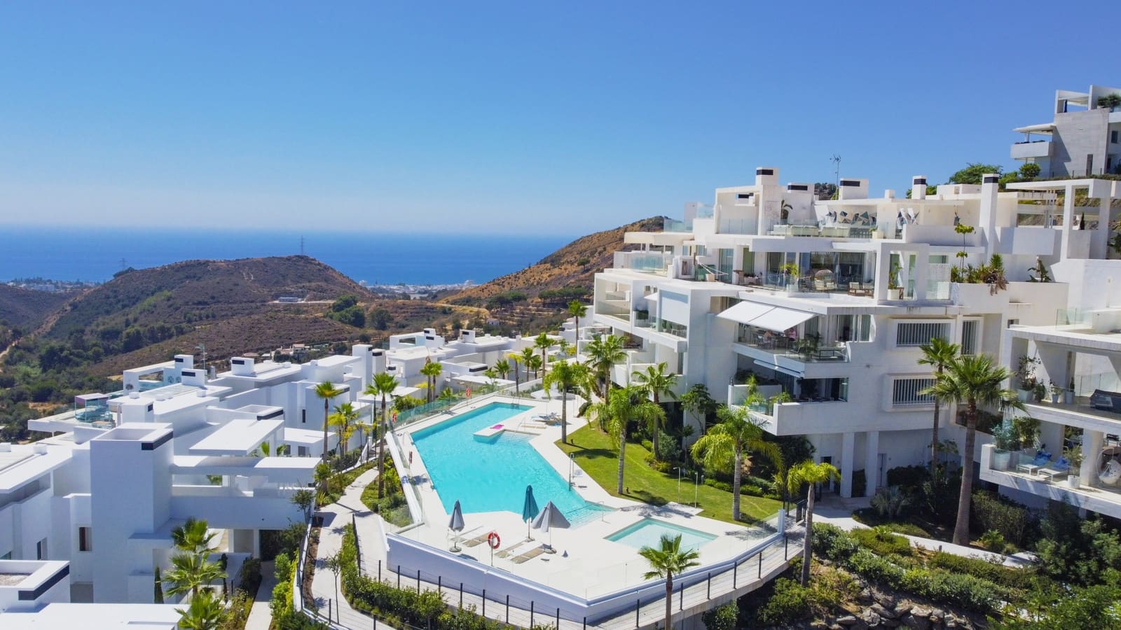 2 quarto Apartamento para venda em Ojen com piscina garagem - 770 000 € (Ref: 8927413)