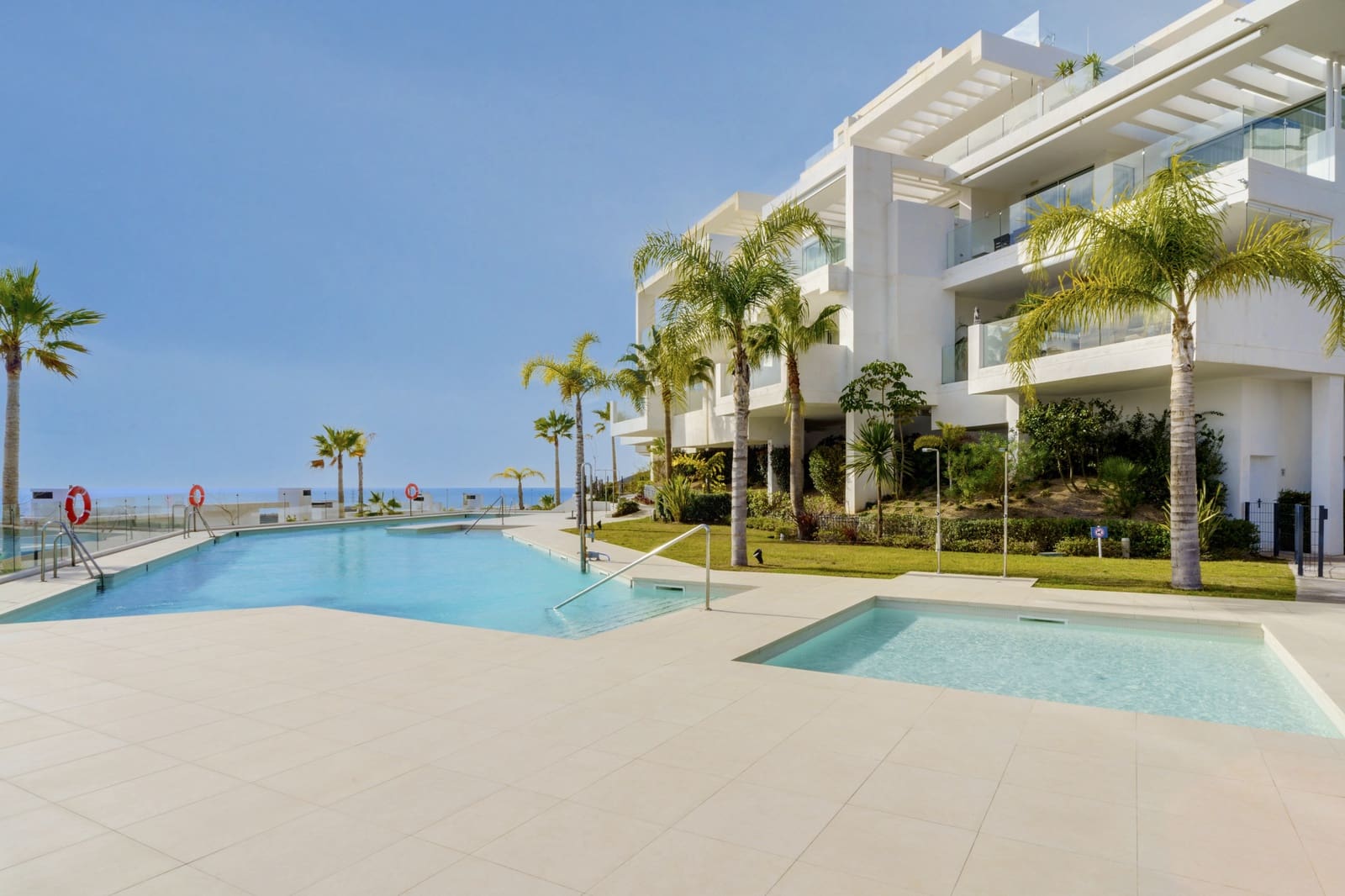 2 quarto Apartamento para venda em Ojen com piscina garagem - 770 000 € (Ref: 8927413)