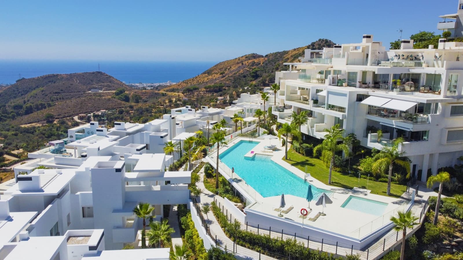 2 quarto Apartamento para venda em Ojen com piscina garagem - 770 000 € (Ref: 8927413)