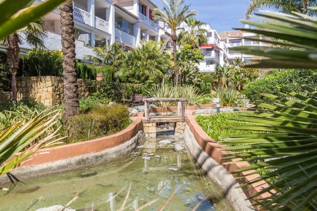 3 slaapkamer Appartement te koop in Marbella met zwembad - € 1.700.000 (Ref: 8940994)