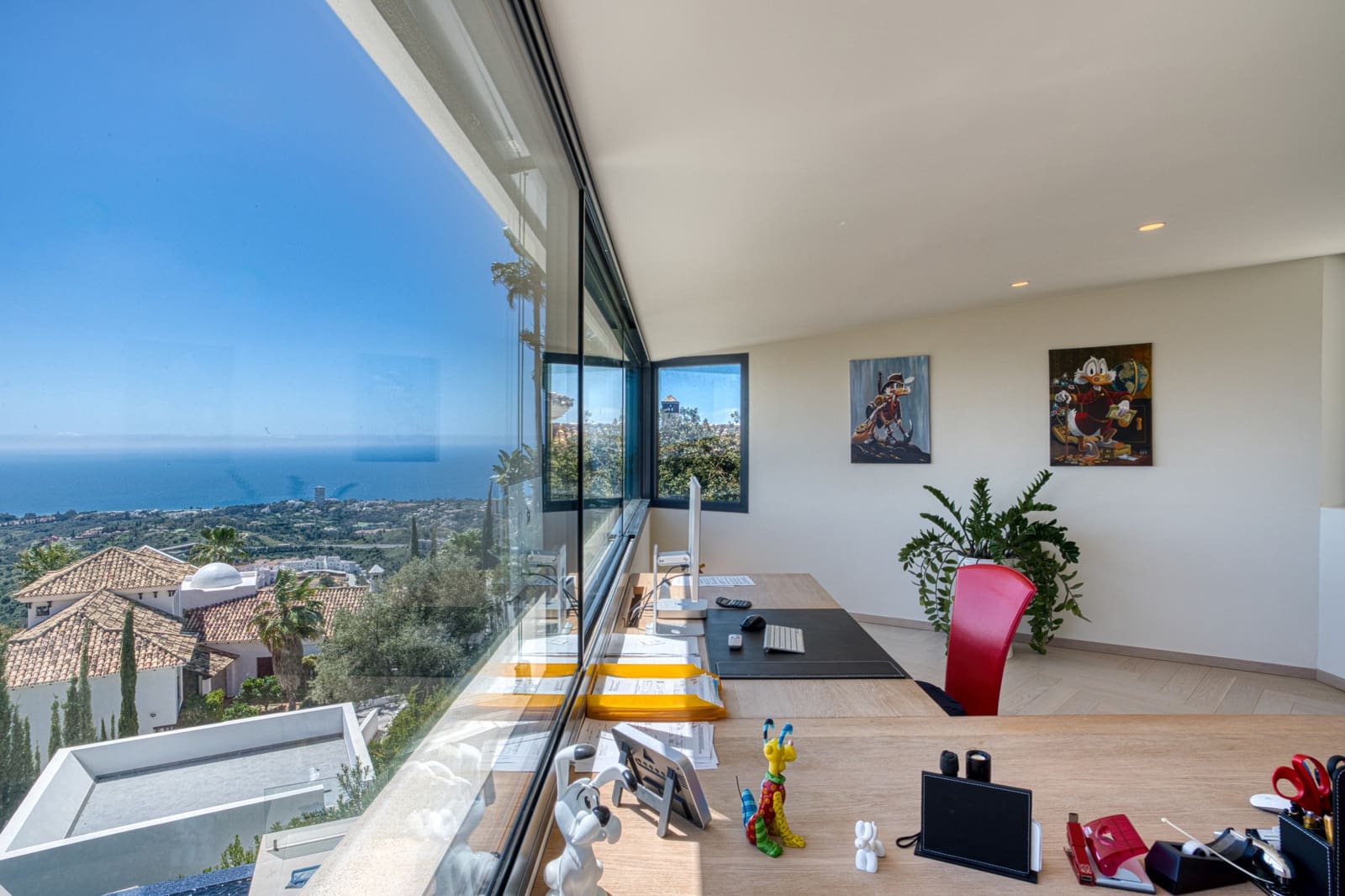 Chalet de 5 habitaciones en Marbella en venta con piscina garaje - 3.995.000 € (Ref: 8947342)