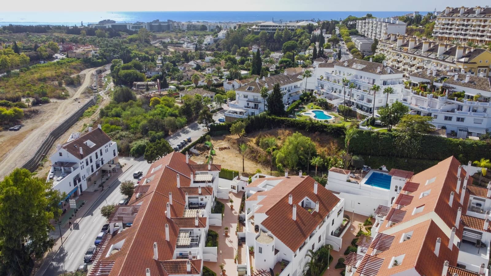 3 soveværelse Lejlighed til salg i Marbella med swimmingpool garage - € 785.000 (Ref: 9722564)