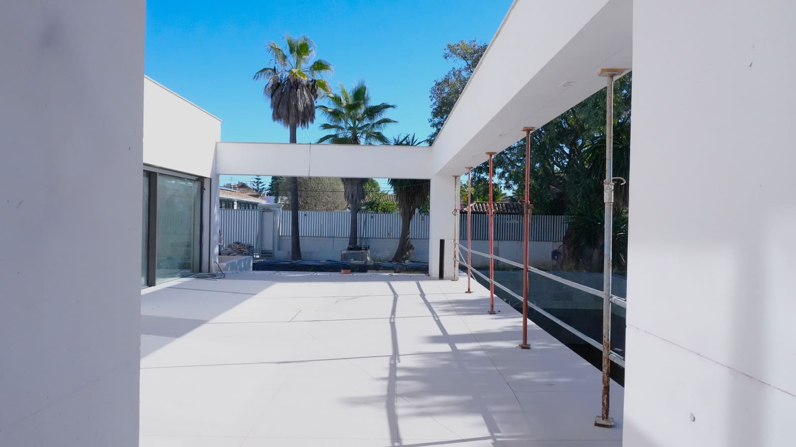 Chalet de 4 habitaciones en Guadalmina en venta con piscina garaje - 4.800.000 € (Ref: 9722567)