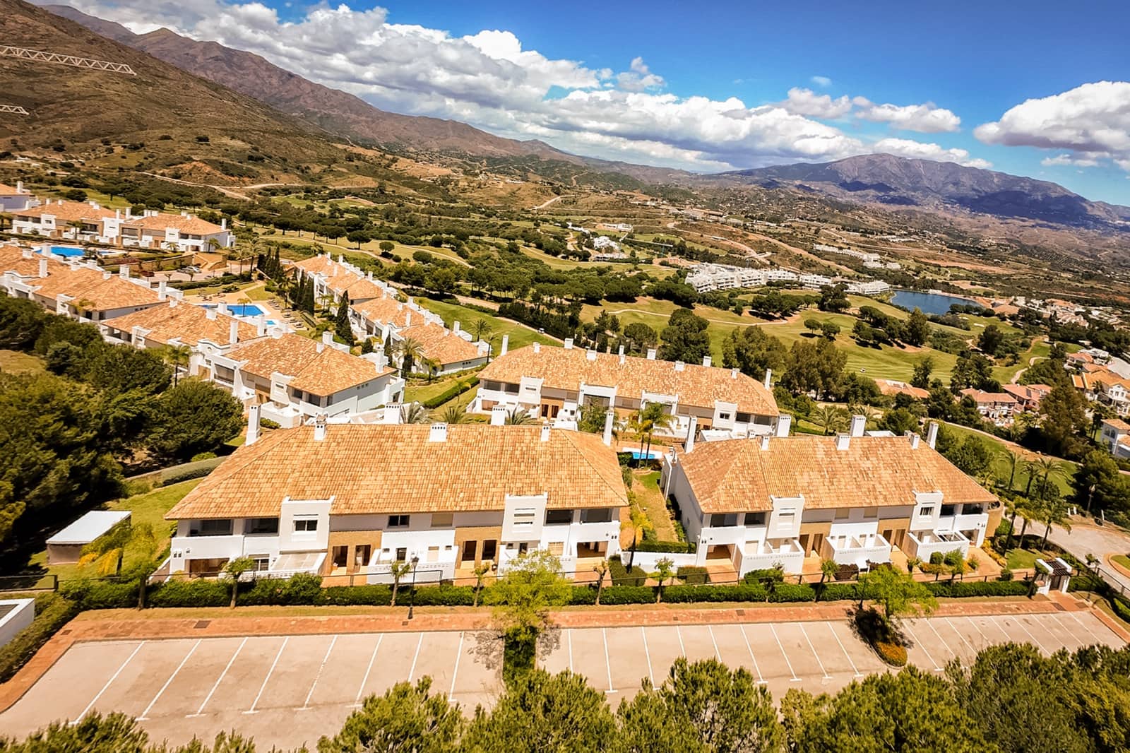 3 quarto Casa em Banda para venda em Mijas Costa com piscina garagem - 595 000 € (Ref: 9722569)