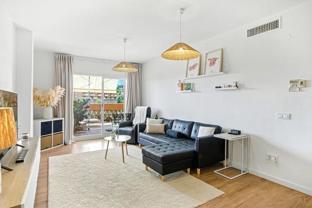 2 sovrum Lägenhet till salu i Marbella med pool garage - 359 000 € (Ref: 9722570)