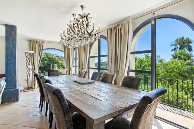 7 chambre Villa/Maison à vendre à Altos de Estepona, Estepona avec piscine garage - 2 250 000 € (Ref: 9722571)