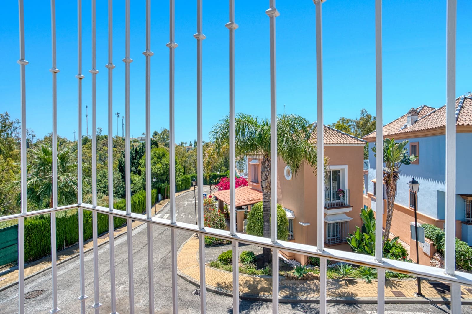 2 quarto Casa em Banda para venda em Marbella com piscina garagem - 750 000 € (Ref: 9722572)