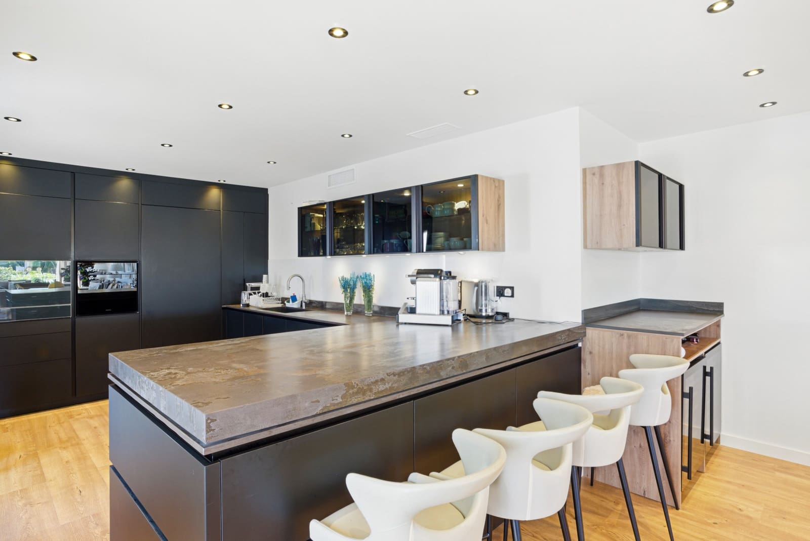 5 soveværelse Villa til salg i Marbella med swimmingpool garage - € 2.590.000 (Ref: 9722573)