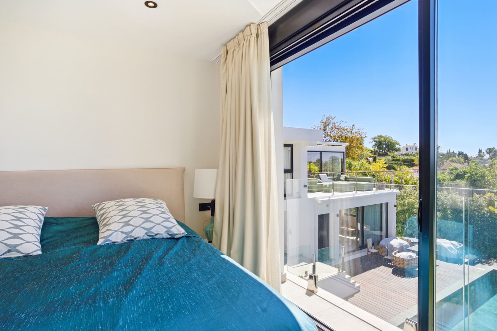 5 soveværelse Villa til salg i Marbella med swimmingpool garage - € 2.590.000 (Ref: 9722573)