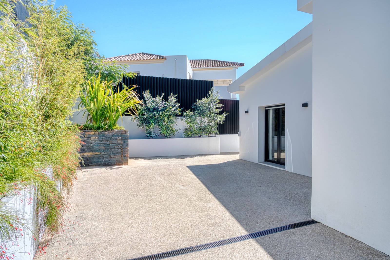 5 soveværelse Villa til salg i Marbella med swimmingpool garage - € 2.590.000 (Ref: 9722573)
