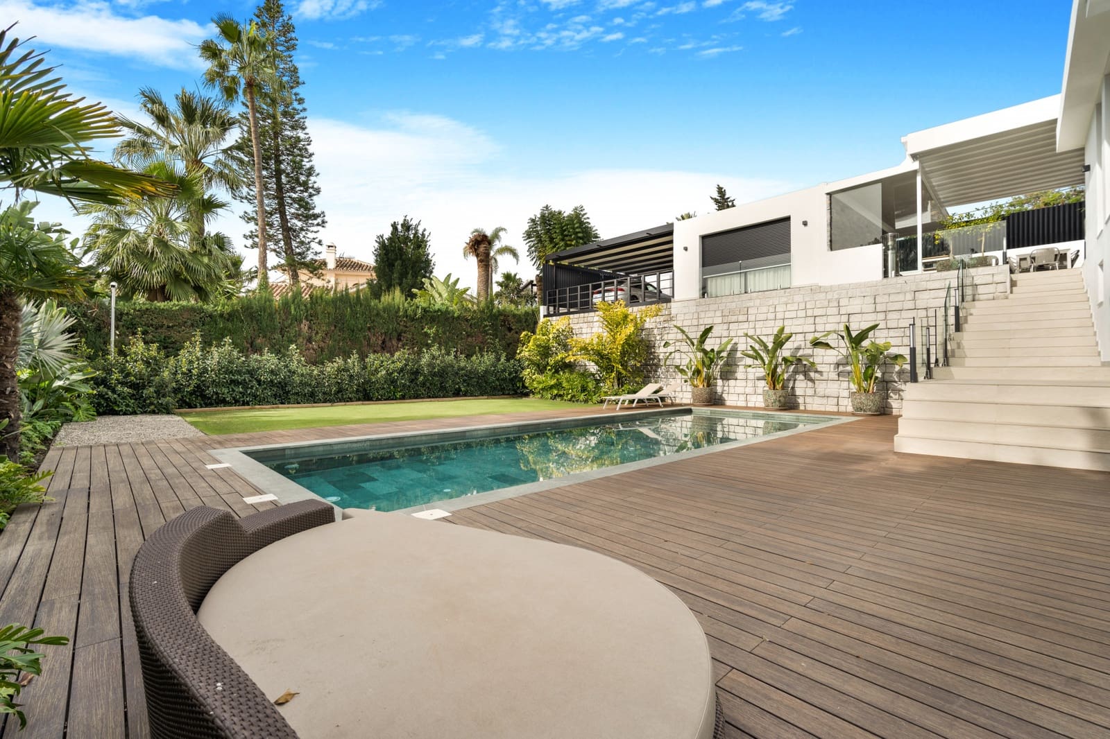 5 soveværelse Villa til salg i Marbella med swimmingpool garage - € 2.590.000 (Ref: 9722573)