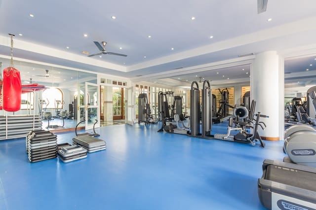 3 slaapkamer Penthouse te koop in Marbella met zwembad garage - € 1.975.000 (Ref: 9722576)