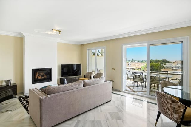 3 slaapkamer Penthouse te koop in Marbella met zwembad garage - € 1.975.000 (Ref: 9722576)