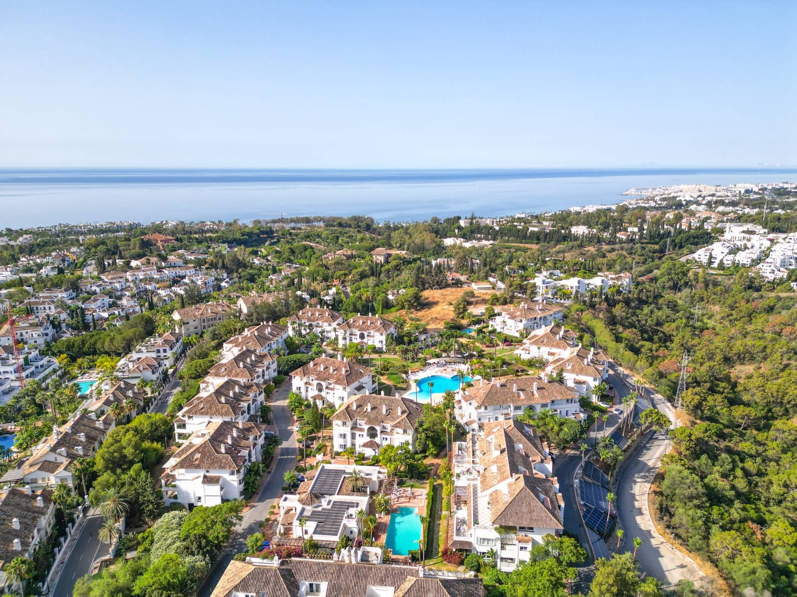 Ático de 3 habitaciones en Marbella en venta con piscina garaje - 1.975.000 € (Ref: 9722576)