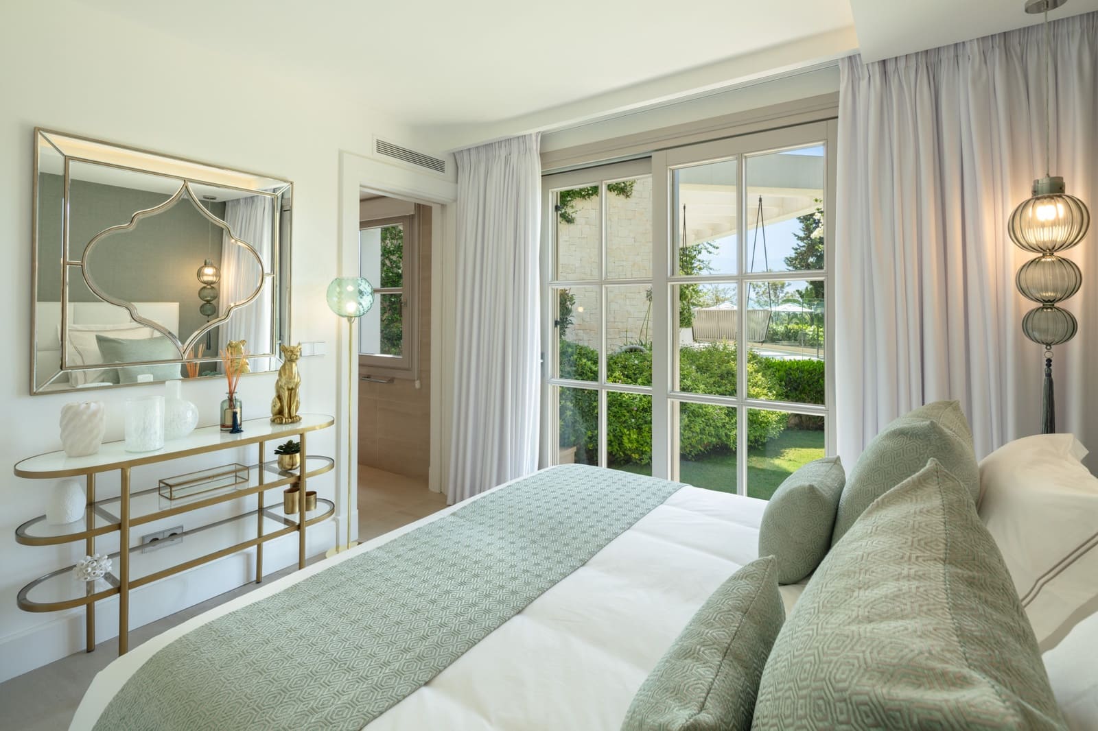 6 soverom Villa til salgs i Marbella med svømmebasseng garasje - € 10 395 000 (Ref: 9730633)