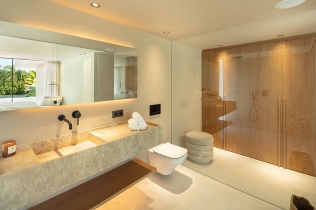 4 soveværelse Villa til salg i Nueva Andalucia, Marbella med swimmingpool garage - € 3.550.000 (Ref: 9730635)