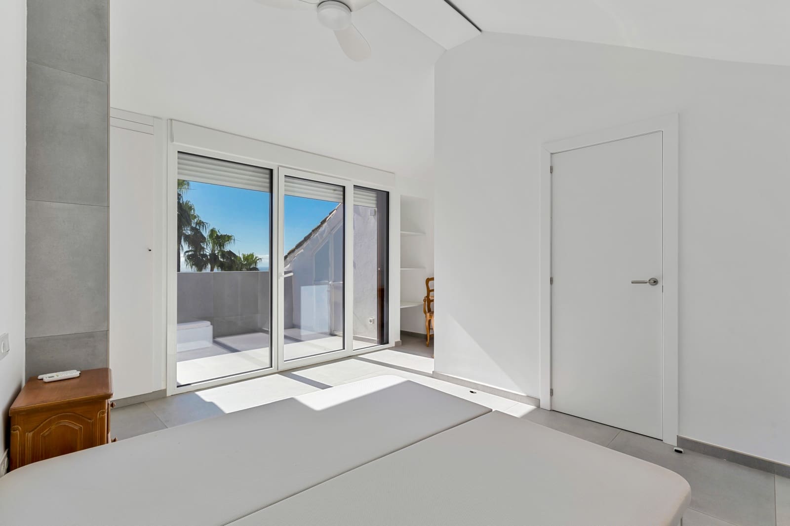 4 soveværelse Byhus til salg i Marbella med swimmingpool garage - € 730.000 (Ref: 9730638)