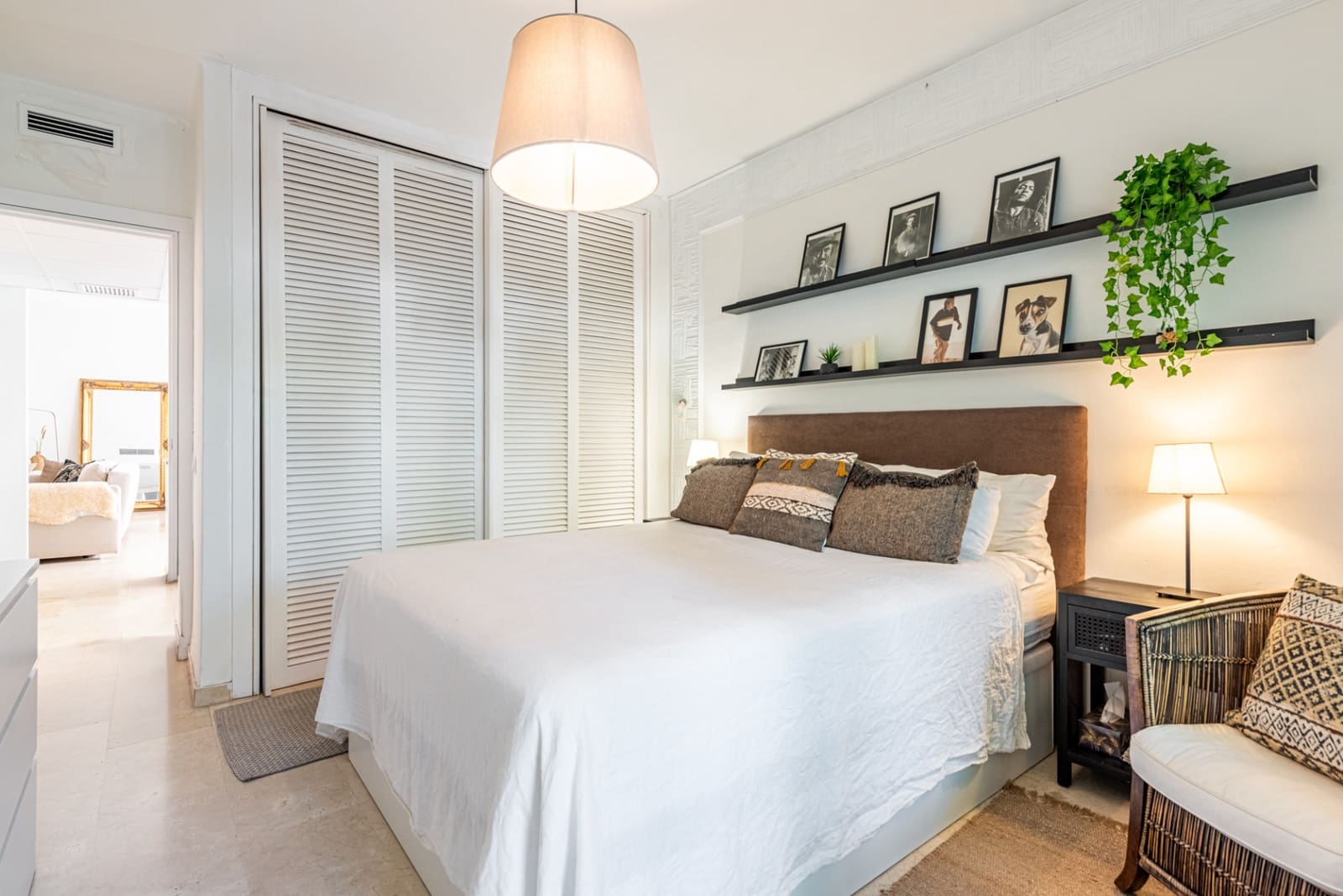 2 bedroom Apartment for sale in Marbella with pool garage - € 445,000 (Ref: 9730639)