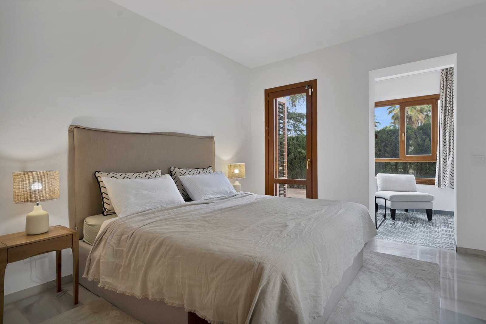 2 sovrum Lägenhet till salu i Marbella med pool garage - 890 000 € (Ref: 9730640)