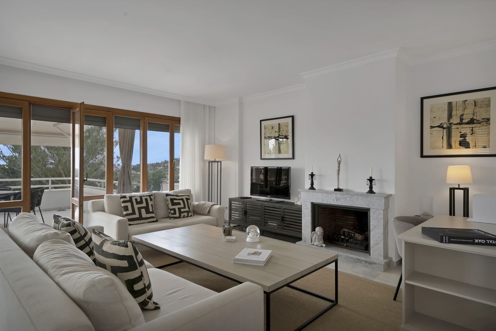2 sovrum Lägenhet till salu i Marbella med pool garage - 890 000 € (Ref: 9730640)