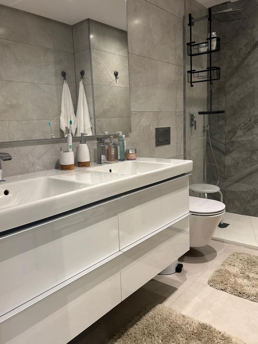 3 bedroom Apartment for sale in Benahavis with pool garage - € 855,000 (Ref: 9730641)