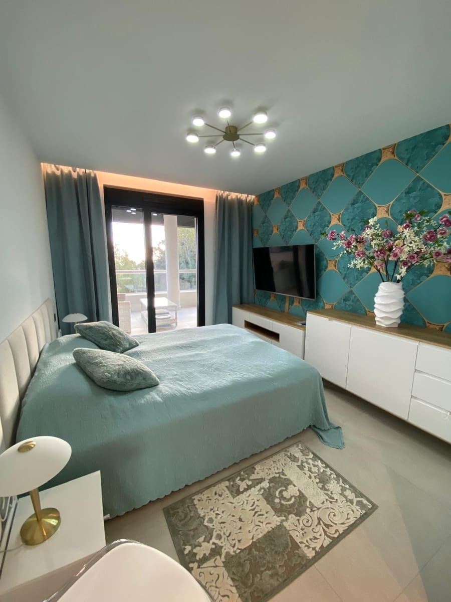 3 bedroom Apartment for sale in Benahavis with pool garage - € 855,000 (Ref: 9730641)