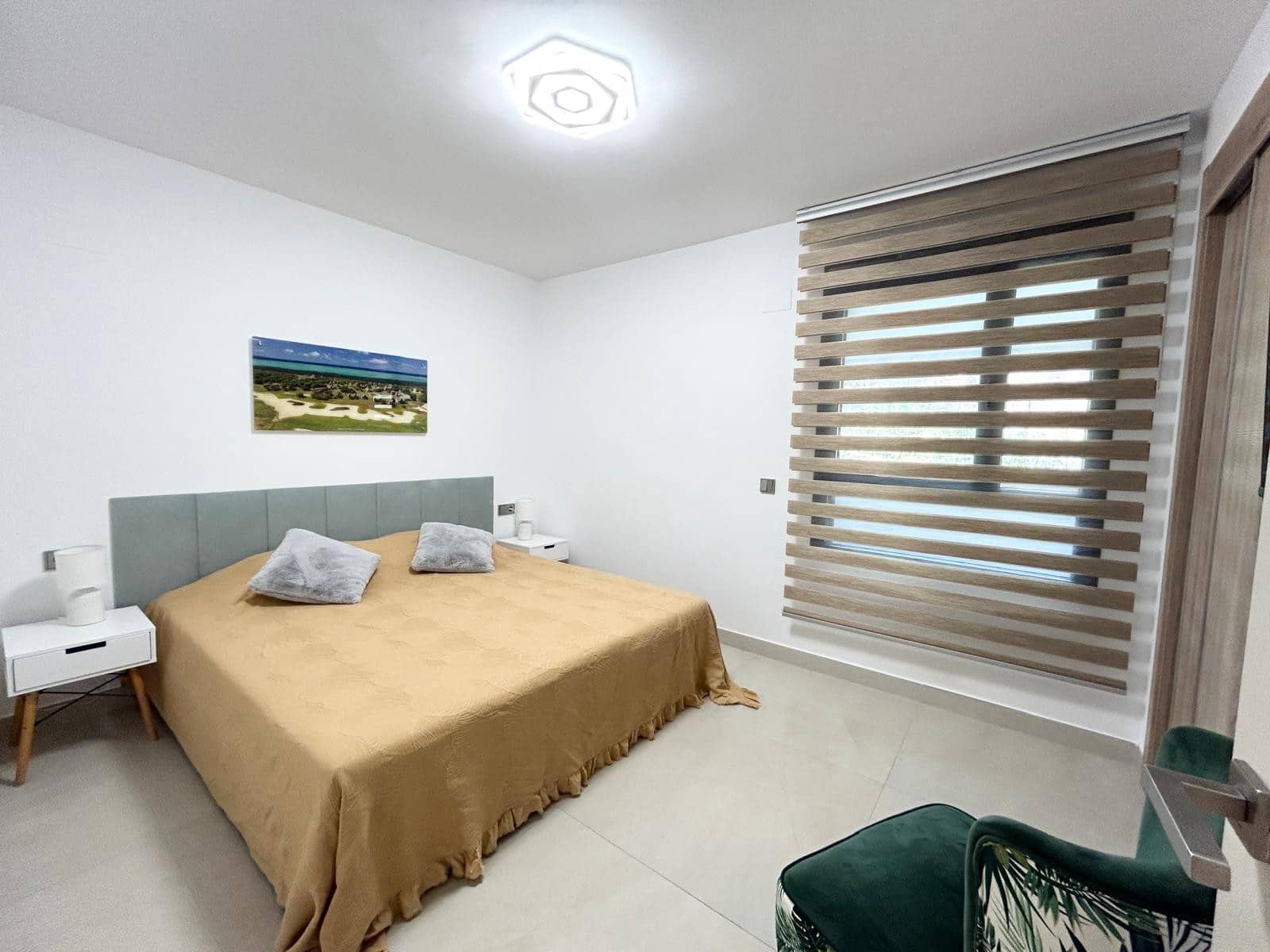 3 bedroom Apartment for sale in Benahavis with pool garage - € 855,000 (Ref: 9730641)