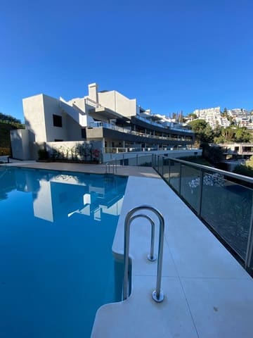 Apartamento de 3 habitaciones en Benahavís en venta con piscina garaje - 855.000 € (Ref: 9730641)