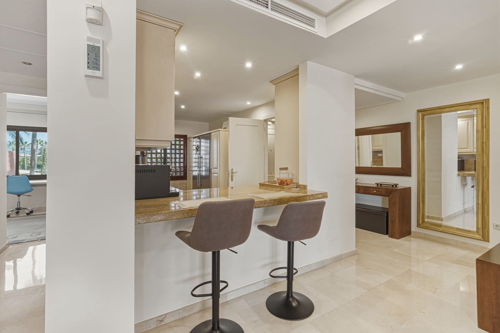 3 soveværelse Penthouse til salg i Estepona med swimmingpool garage - € 1.750.000 (Ref: 9730643)