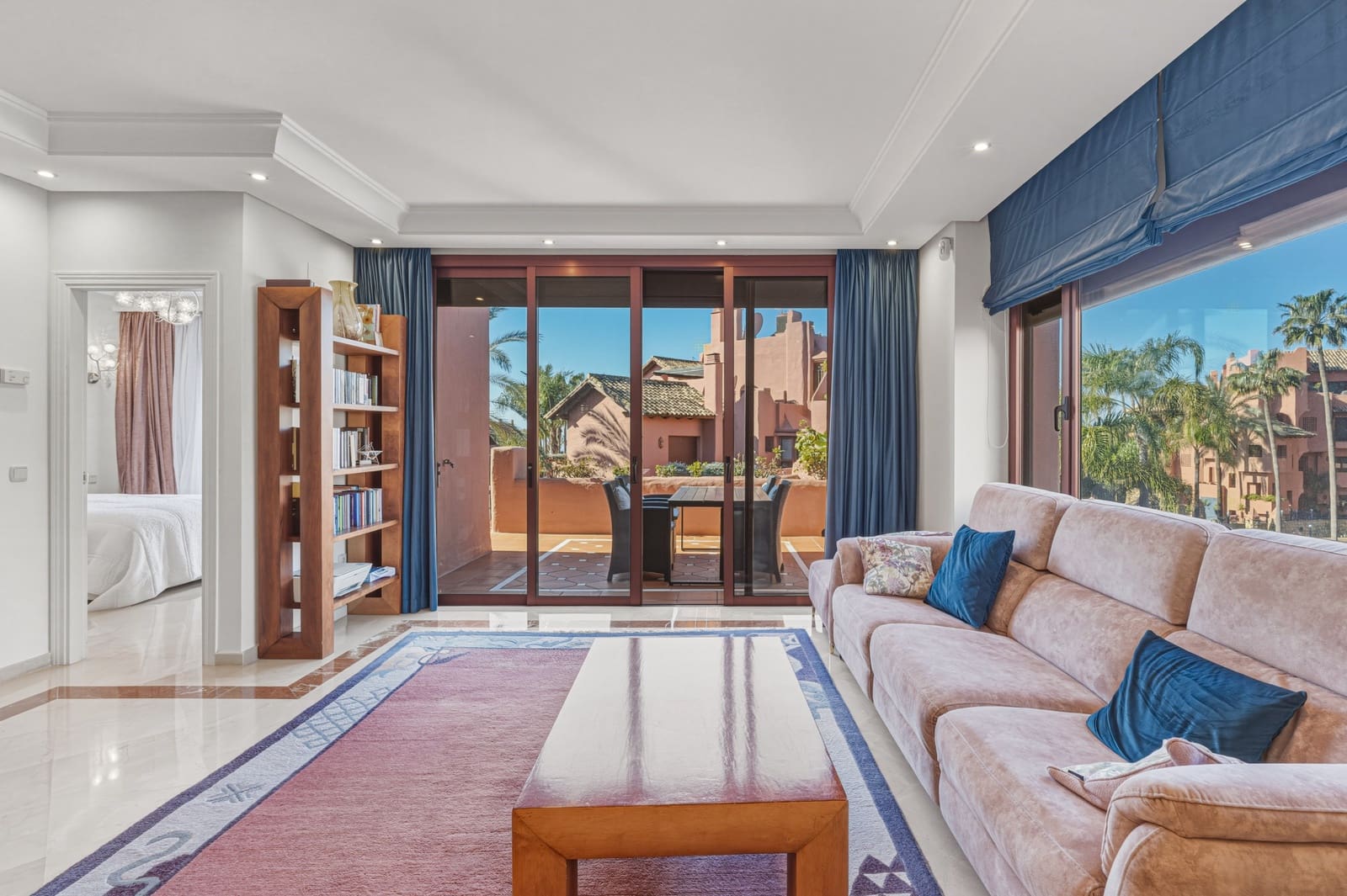 3 soveværelse Penthouse til salg i Estepona med swimmingpool garage - € 1.750.000 (Ref: 9730643)