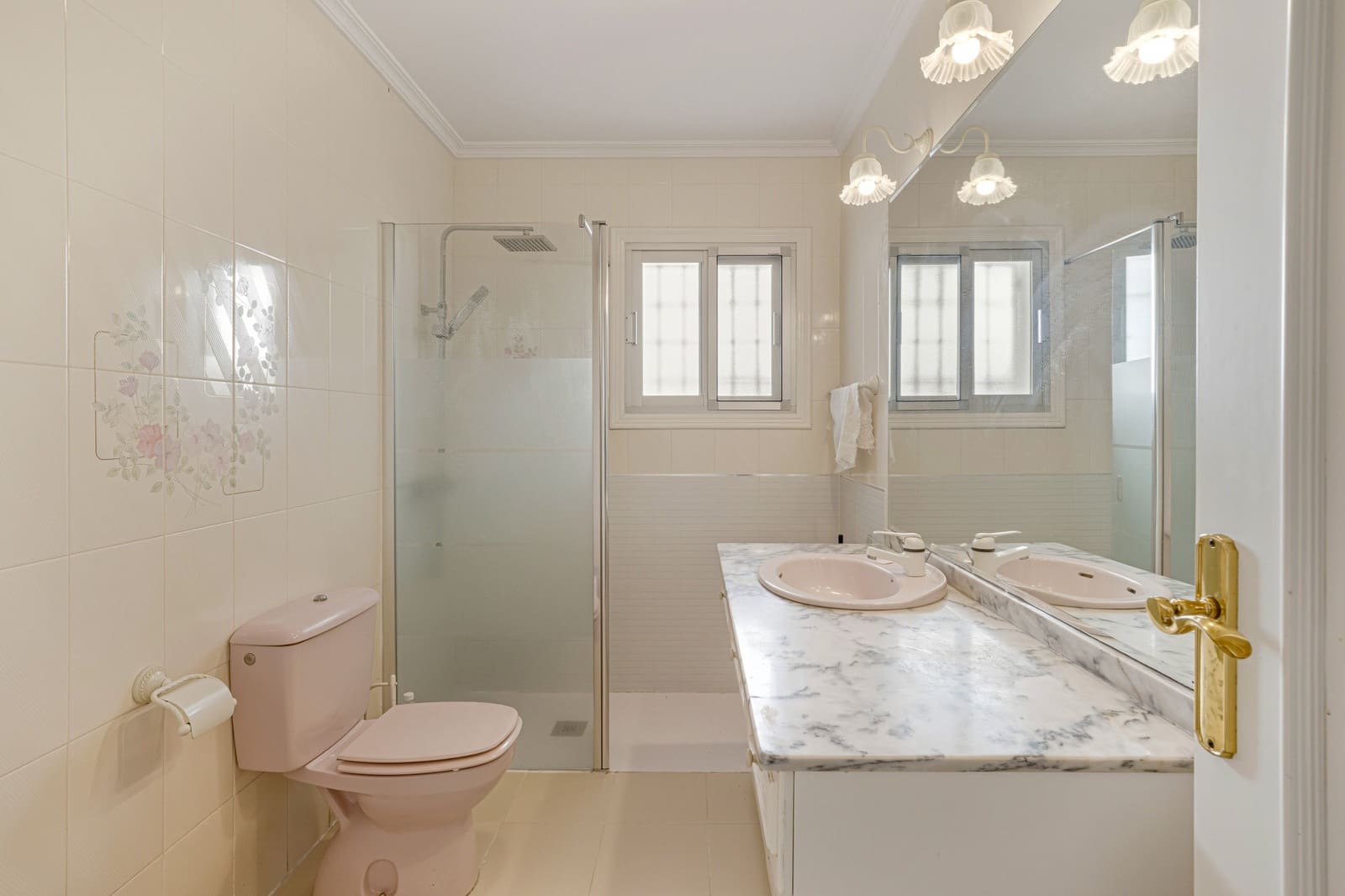 3 bedroom Villa for sale in Riviera del Sol with pool garage - € 950,000 (Ref: 9730644)