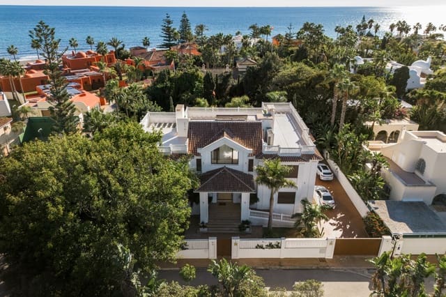 7 sovrum Villa till salu i Estepona med pool garage - 4 995 000 € (Ref: 9730646)