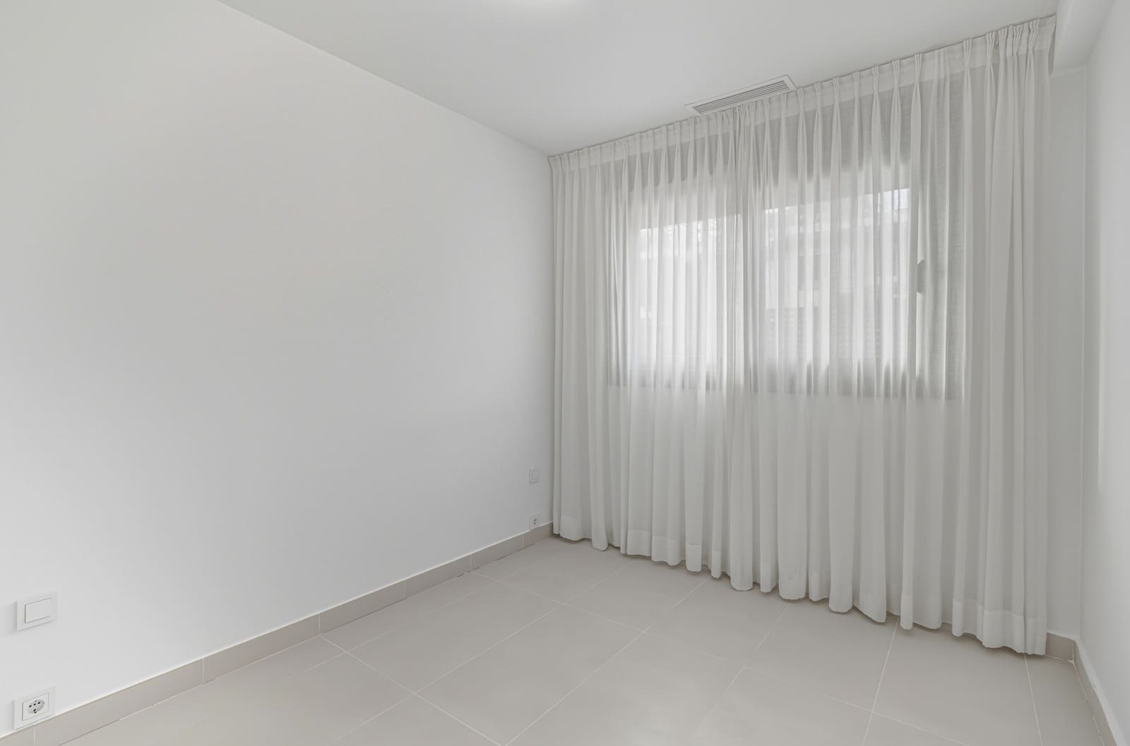 2 soverom Leilighet til salgs i Cancelada med svømmebasseng garasje - € 480 000 (Ref: 9730647)