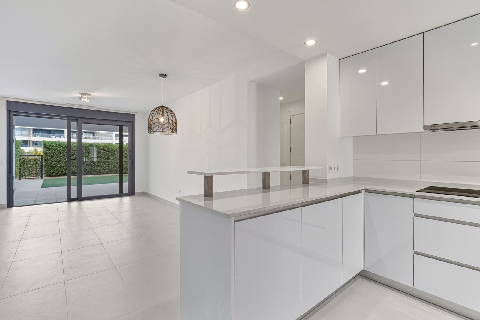 2 soverom Leilighet til salgs i Cancelada med svømmebasseng garasje - € 480 000 (Ref: 9730647)