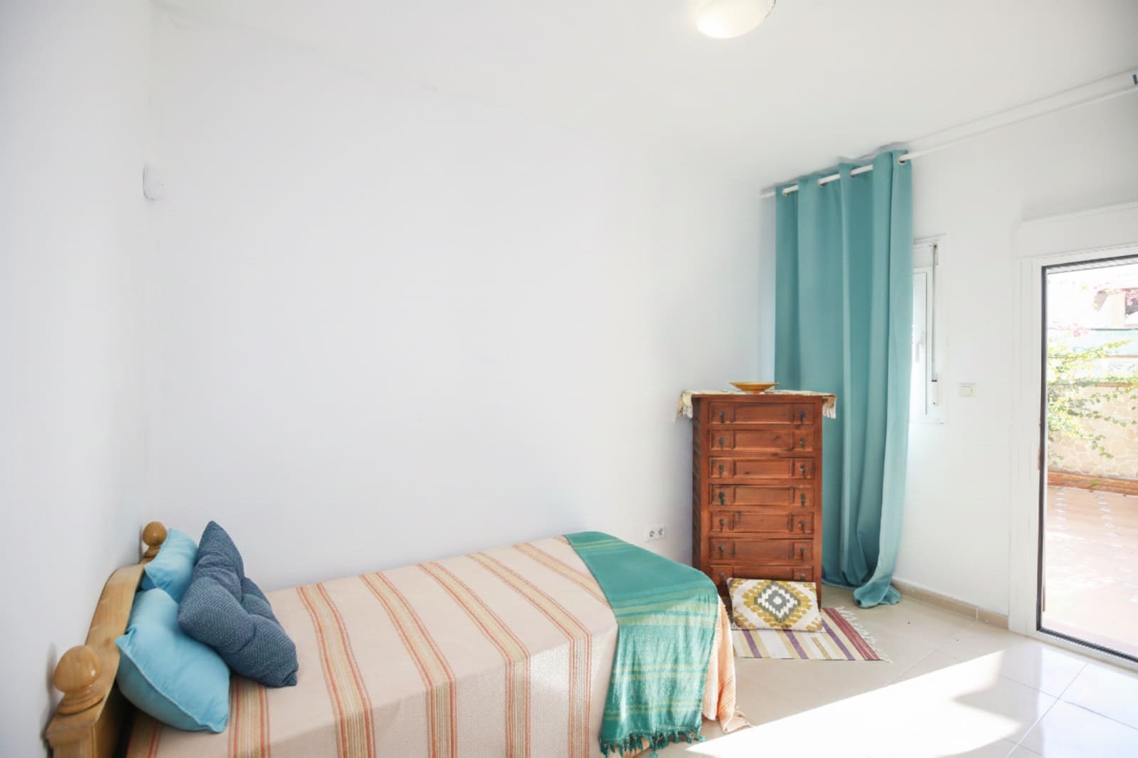 4 soveværelse Semi-Rækkehus til salg i Calahonda med swimmingpool garage - € 459.000 (Ref: 9730648)