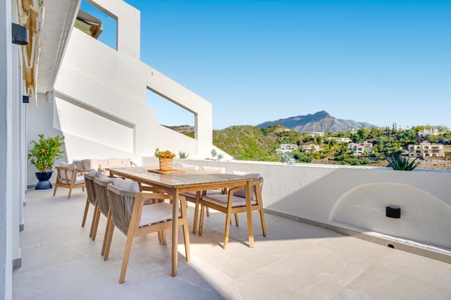 3 soveværelse Lejlighed til salg i La Quinta, Benahavís med swimmingpool garage - € 899.000 (Ref: 9730651)
