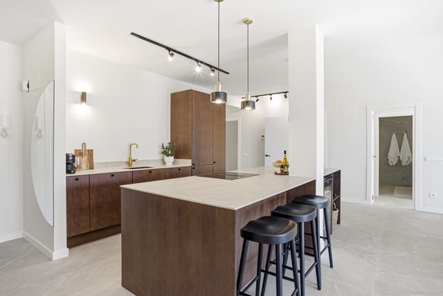 3 soveværelse Lejlighed til salg i La Quinta, Benahavís med swimmingpool garage - € 899.000 (Ref: 9730651)
