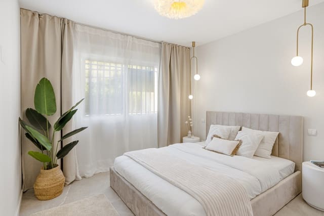 3 soveværelse Lejlighed til salg i La Quinta, Benahavís med swimmingpool garage - € 899.000 (Ref: 9730651)