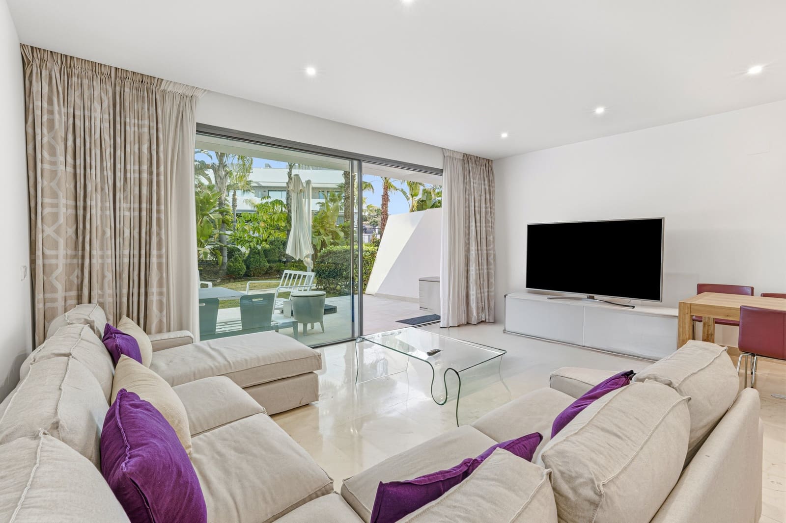 4 bedroom Townhouse for sale in La Cala de Mijas with pool garage - € 1,195,000 (Ref: 9730654)