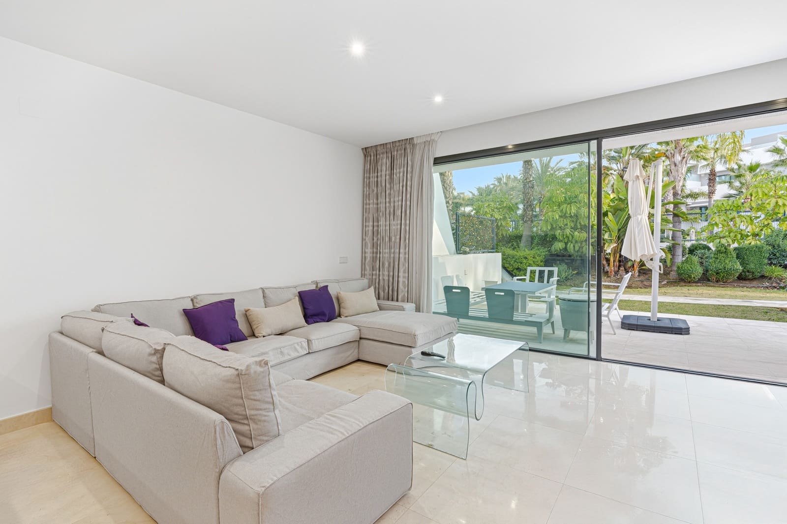 4 bedroom Townhouse for sale in La Cala de Mijas with pool garage - € 1,195,000 (Ref: 9730654)