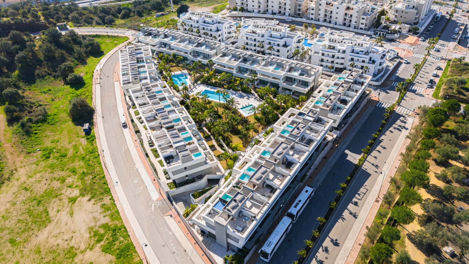 4 bedroom Townhouse for sale in La Cala de Mijas with pool garage - € 1,195,000 (Ref: 9730654)