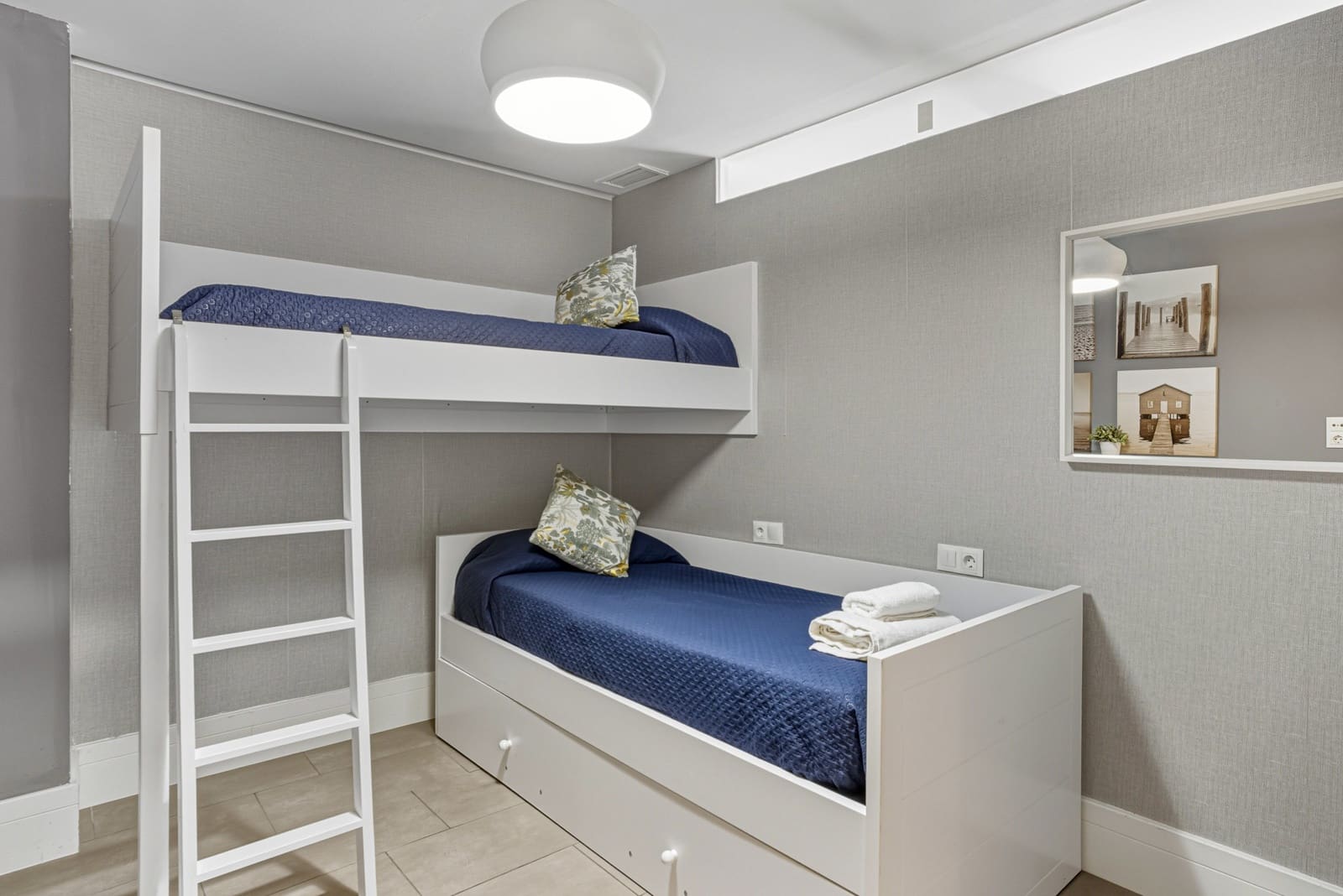 Apartamento de 2 habitaciones en Puerto Banus en venta - 635.000 € (Ref: 9730658)