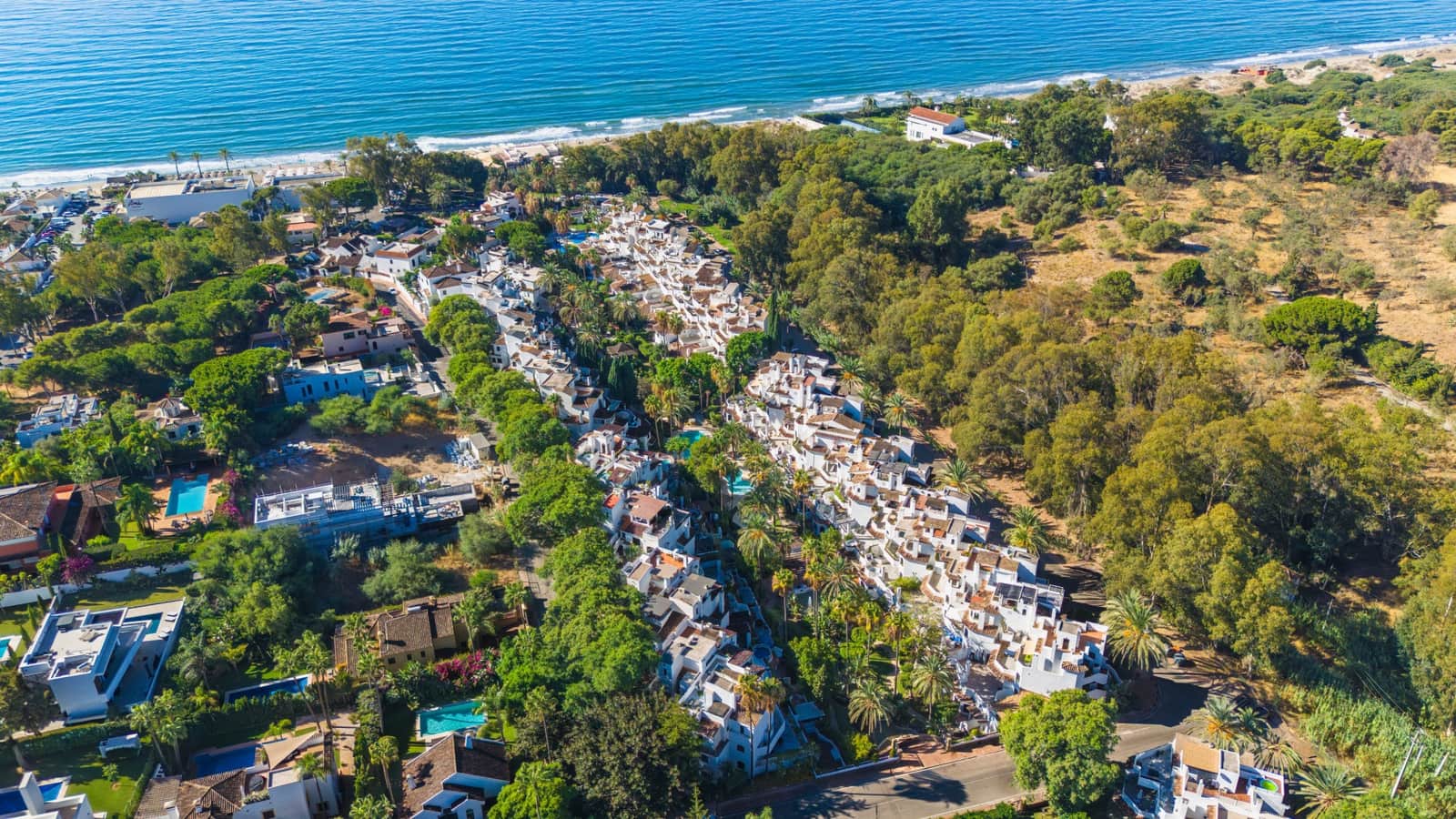 Apartamento de 3 habitaciones en Marbella en venta con piscina garaje - 585.000 € (Ref: 9730660)