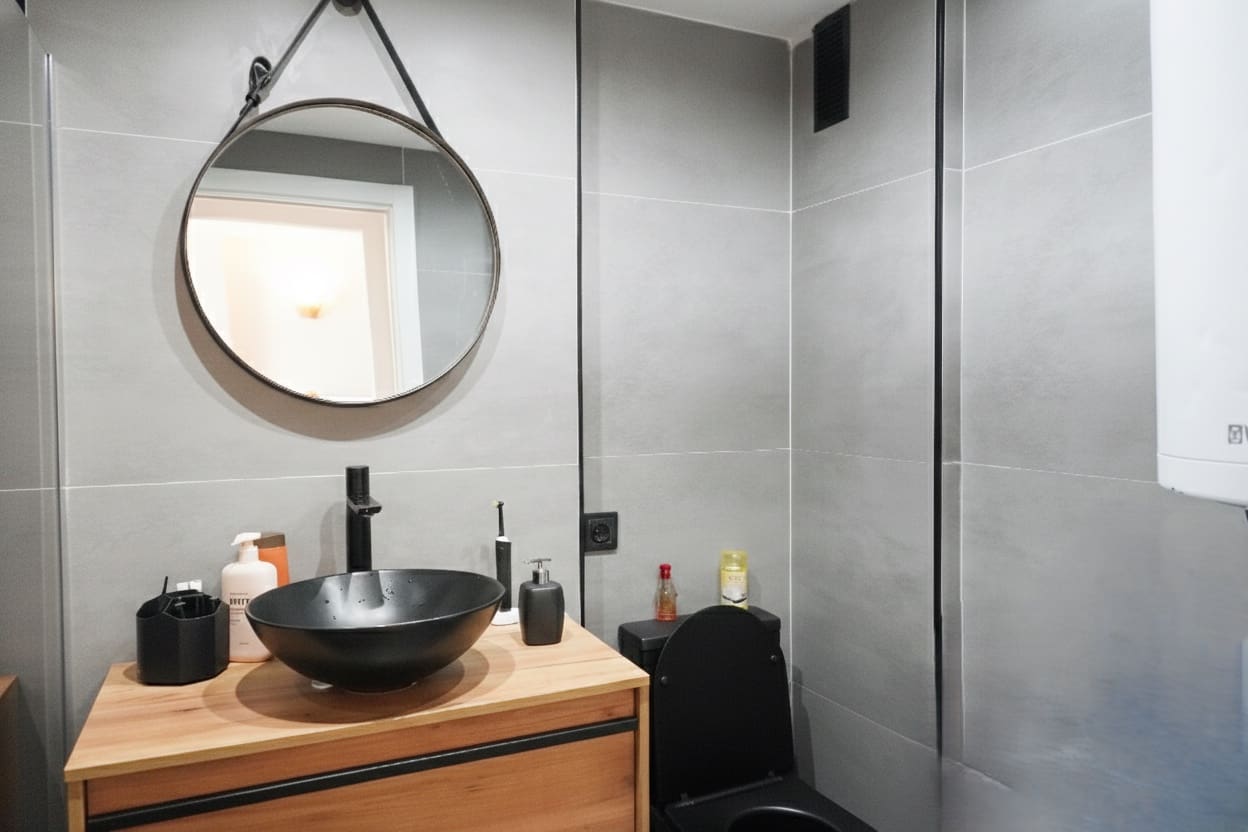 2 bedroom Apartment for sale in Marbella with pool - € 358,000 (Ref: 9730663)